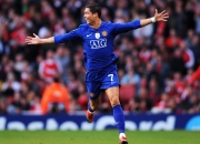 爱游戏官方入口-当碾压遇上点燃，日本队的战术风暴与许昕的激情时刻