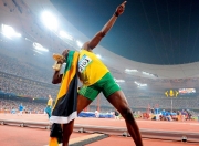 爱游戏入口-戈贝尔的终极证明，当新疆队横扫雄鹿的想象照进NBA总决赛现实