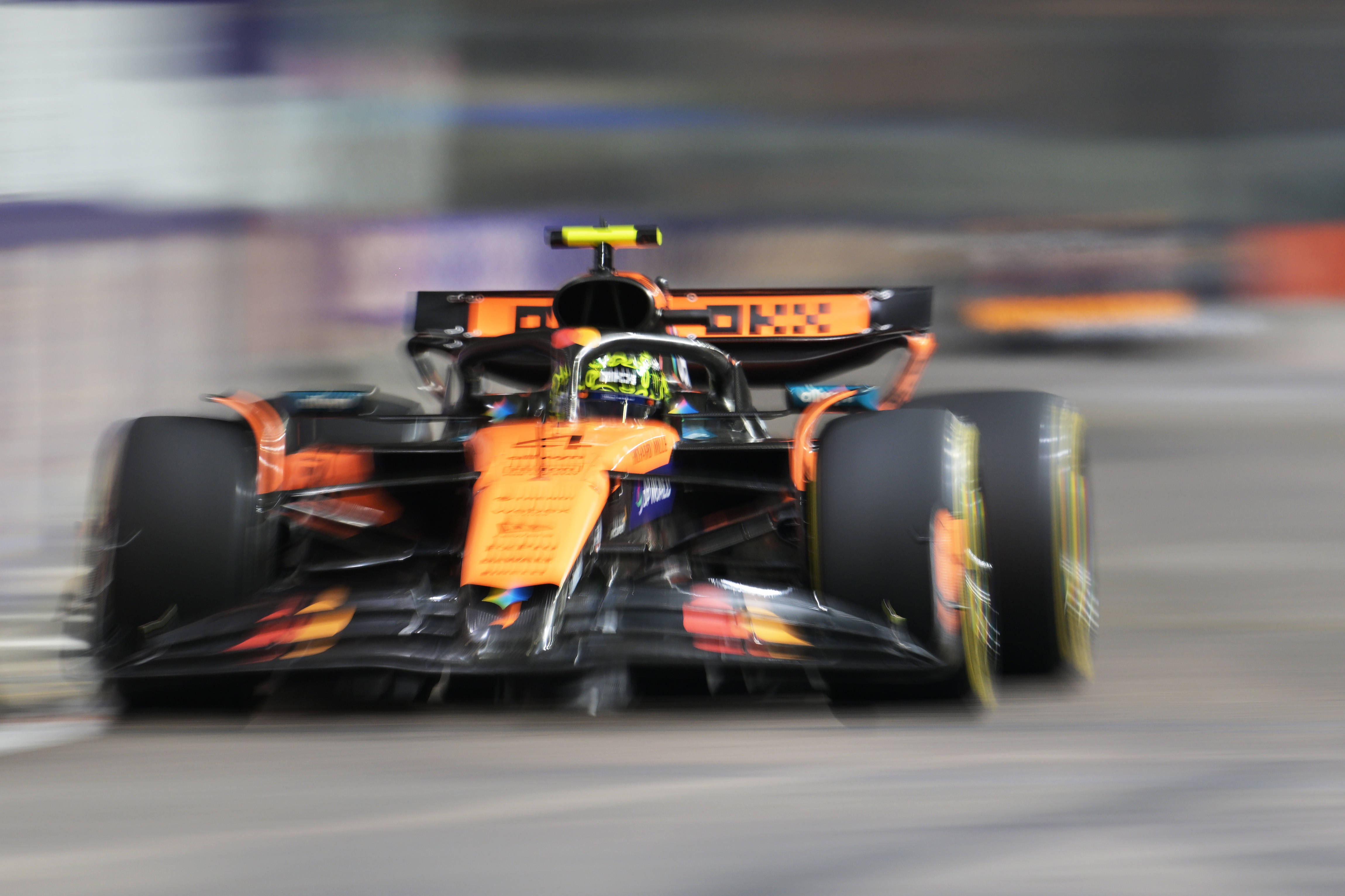 迈凯伦力克法拉利,勒克莱尔点燃赛场 迈凯伦力克法拉利,勒克莱尔点燃赛场