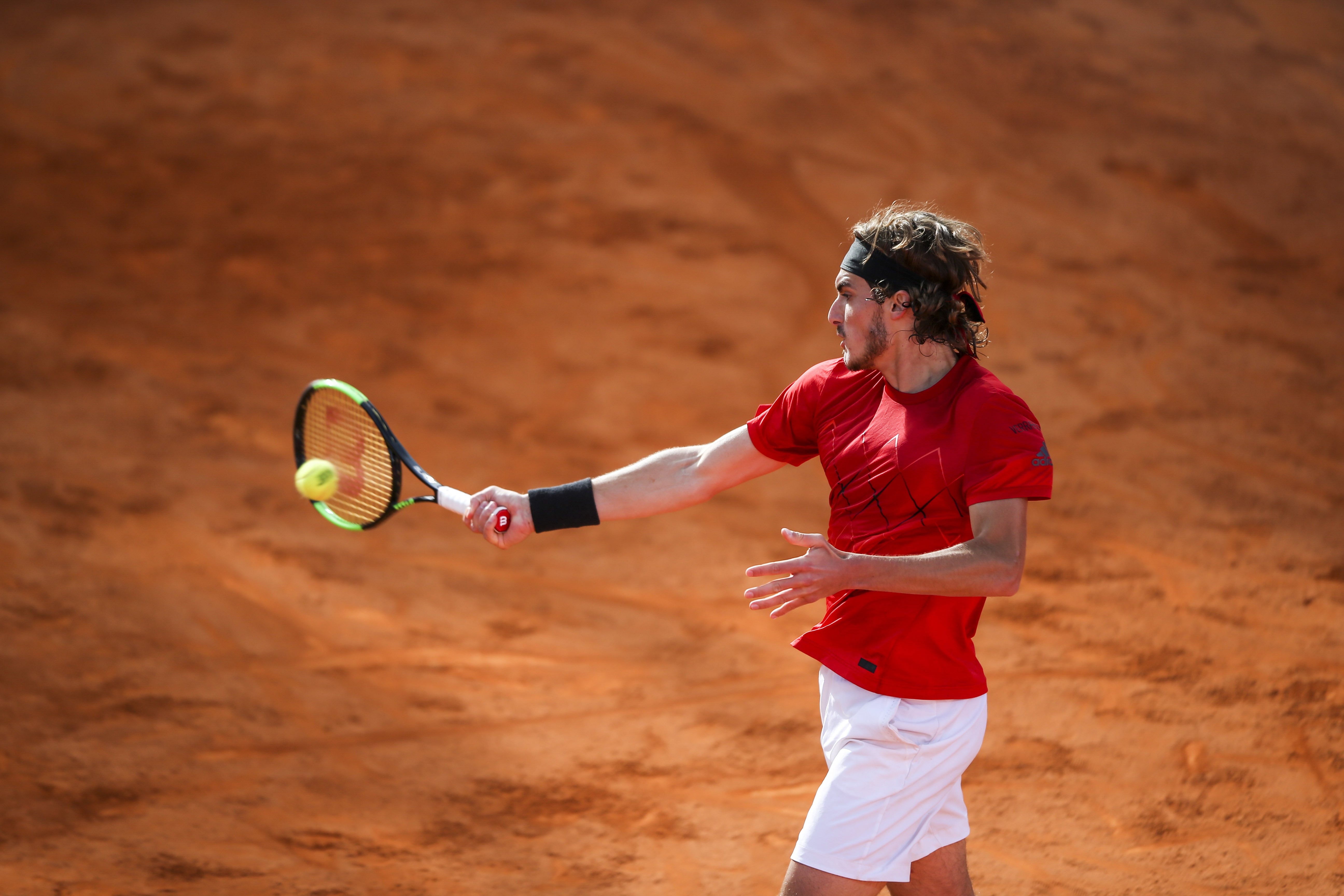 美网力克联合杯,西西帕斯统治全场 美网力克联合杯,西西帕斯统治全场