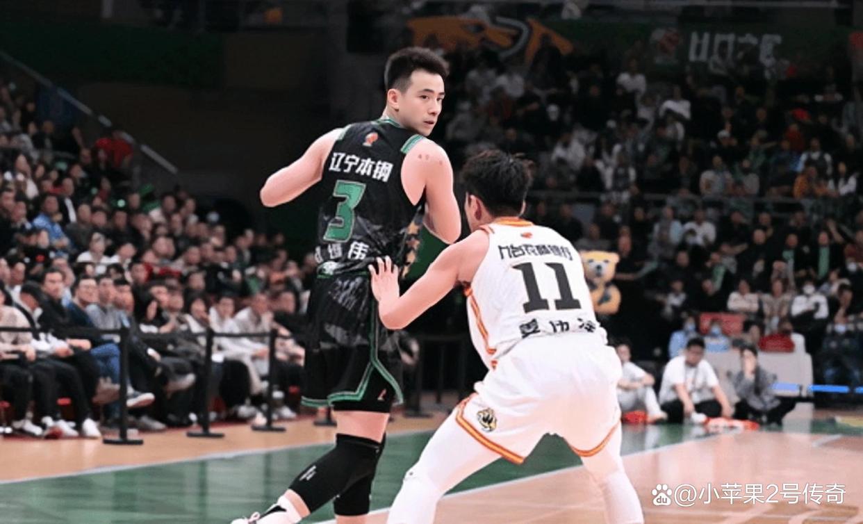 浙江队鏖战吉林队,赵继伟状态火热 浙江队鏖战吉林队,赵继伟状态火热