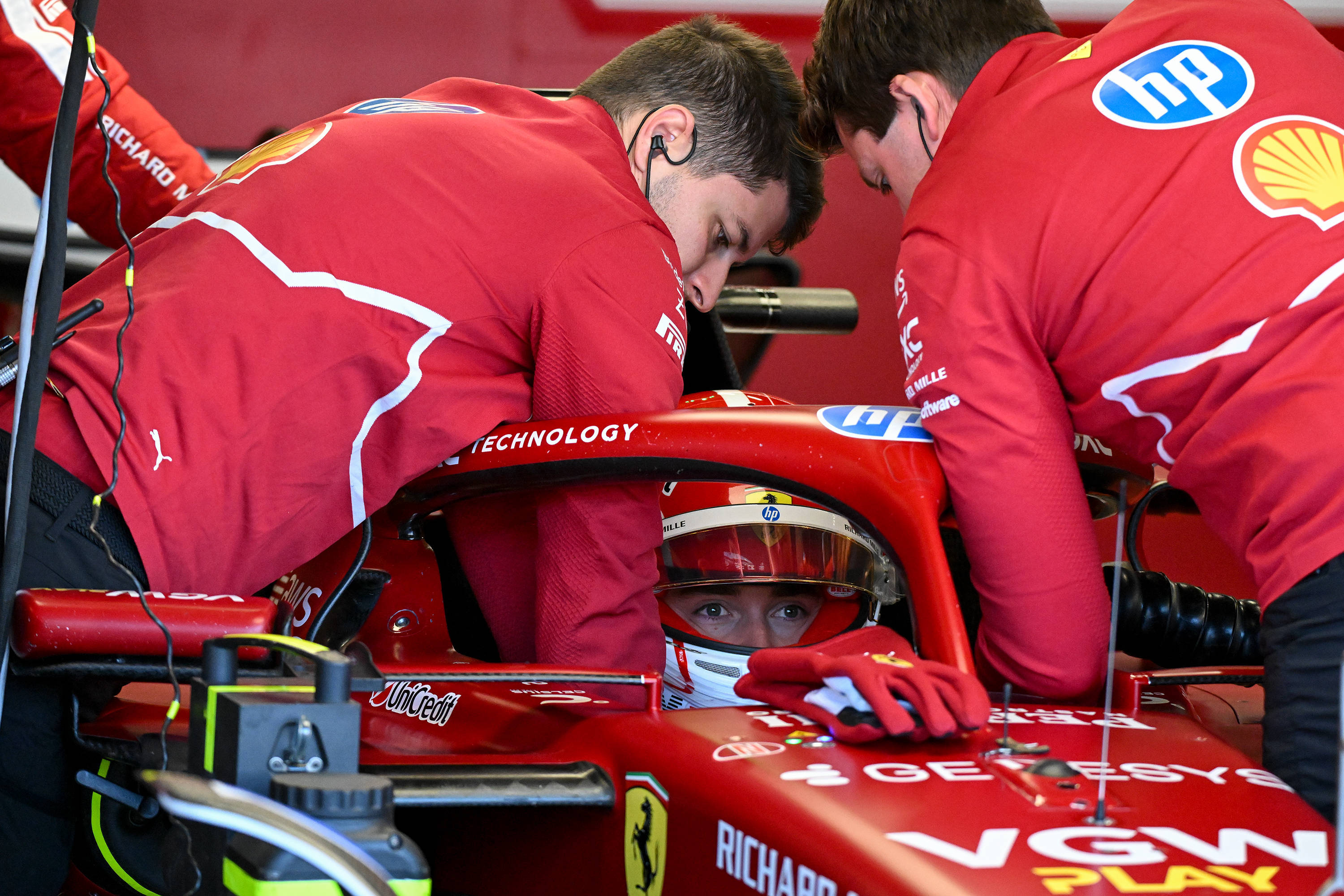 红牛二队险胜红牛车队,勒克莱尔扛起全队 红牛二队险胜红牛车队,勒克莱尔扛起全队