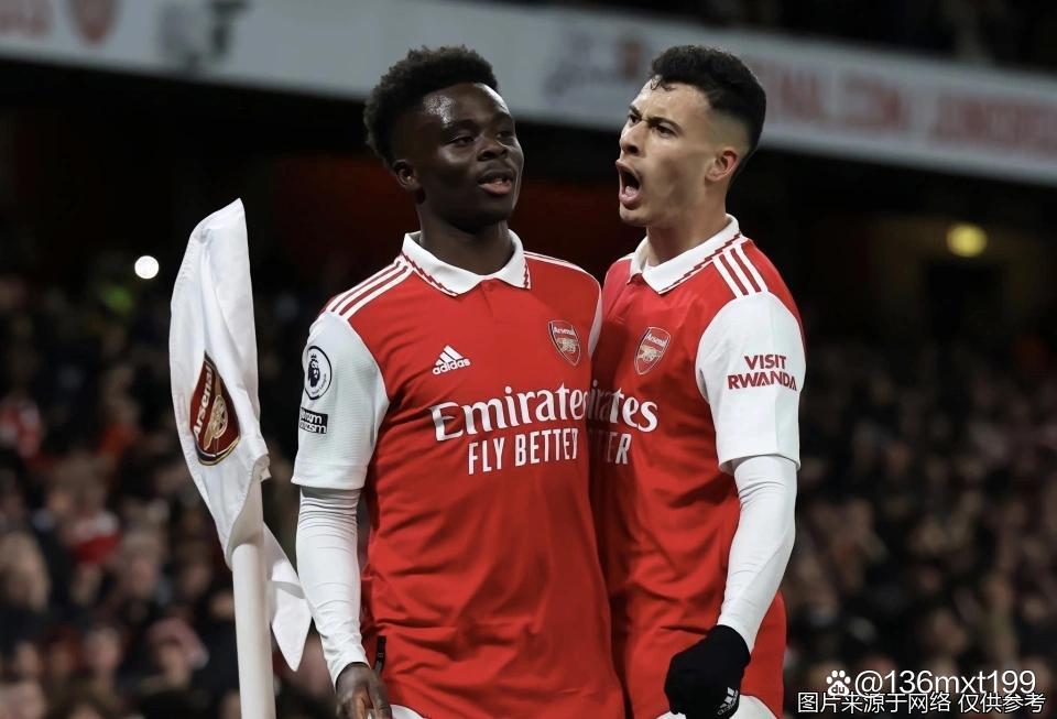 勒沃库森轻取拜仁，马丁内利扛起全队