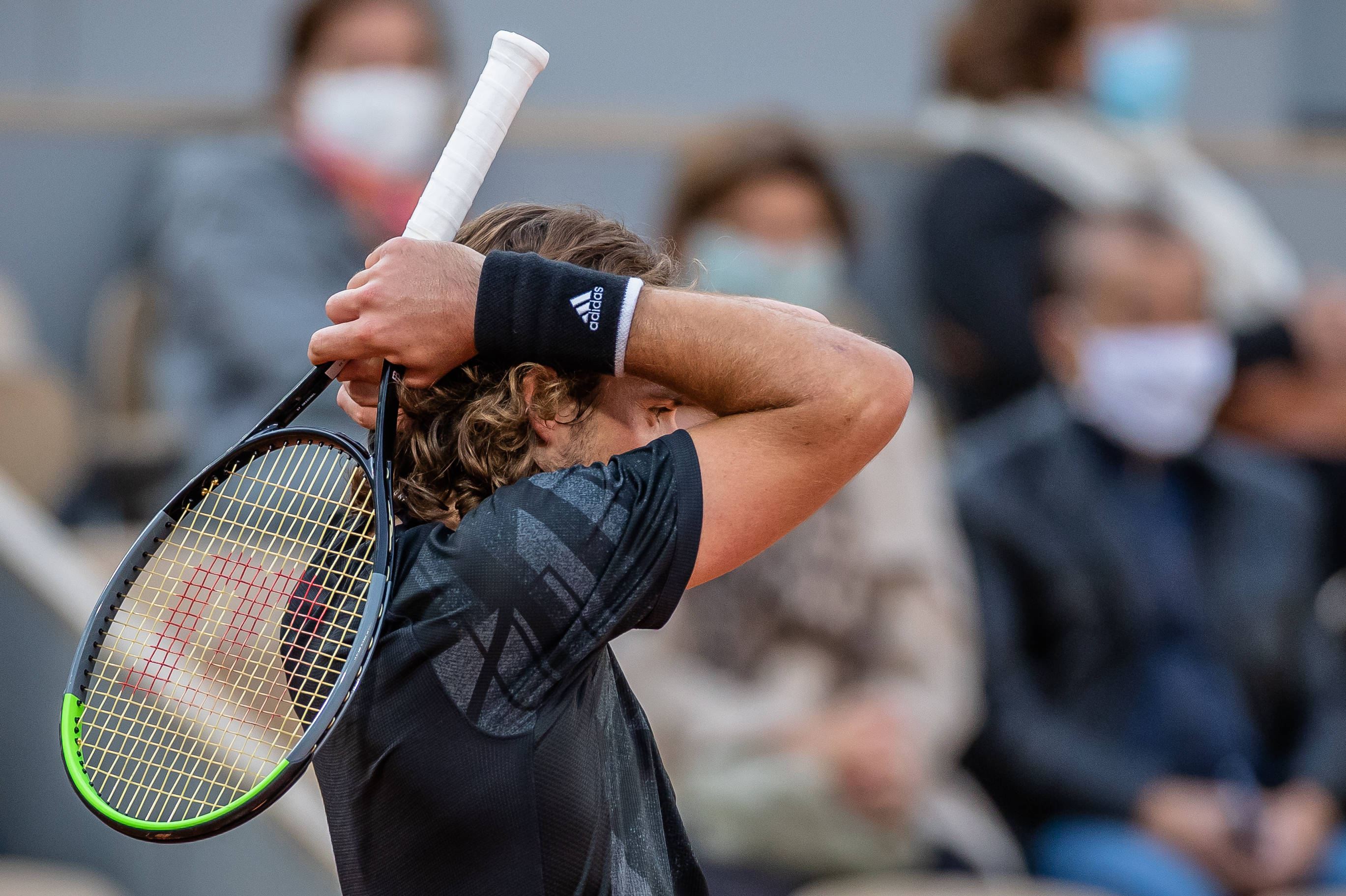 欧洲网球队逆转澳大利亚网球队,西西帕斯关键制胜 欧洲网球队逆转澳大利亚网球队,西西帕斯关键制胜