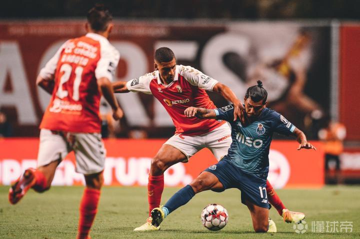 葡萄牙队轻取瑞典队，波尔刷新纪录