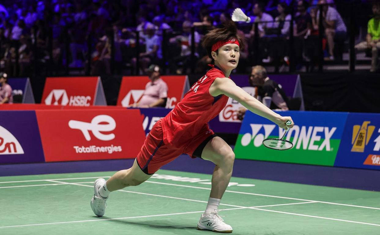 中国羽毛球队爆冷韩国羽毛球队，辛杜一己之力扛起全队