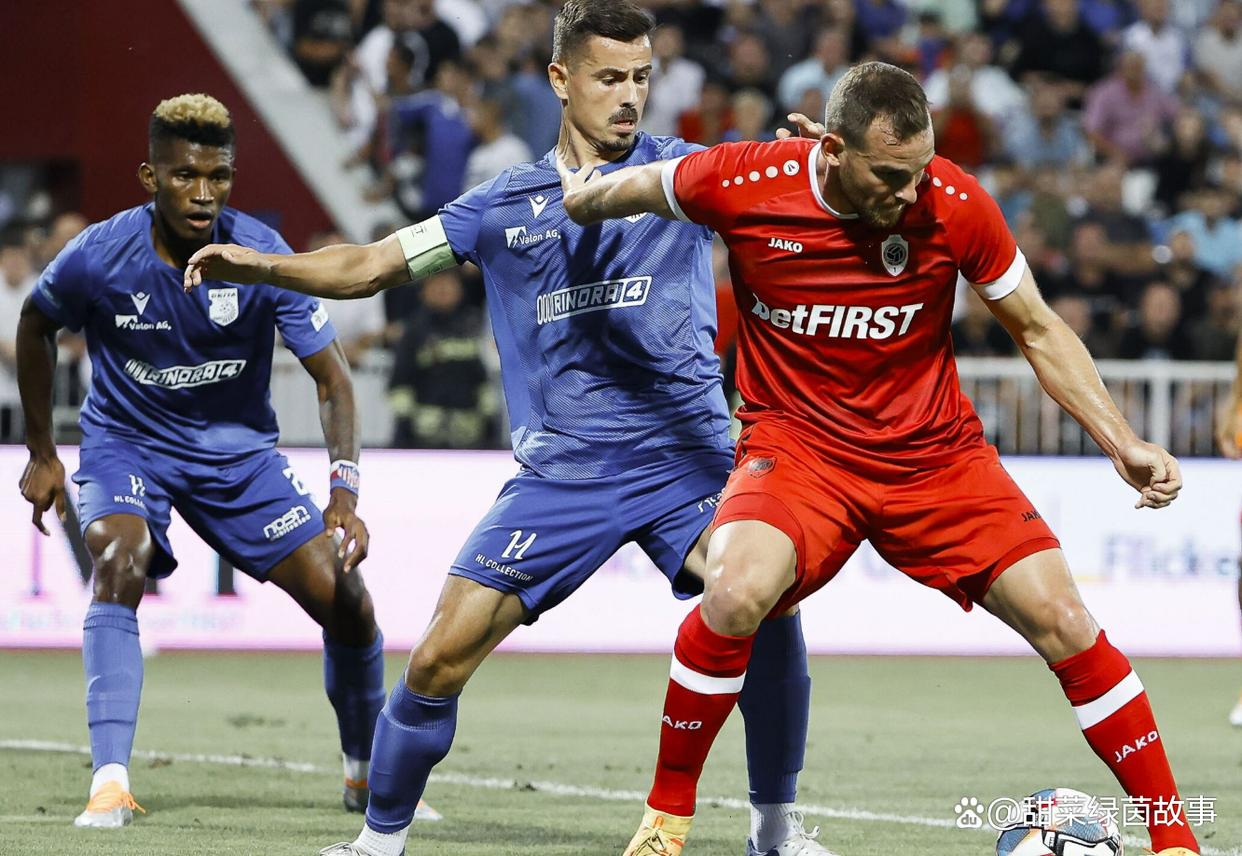 精英球队再获洲际胜利，足球荣誉引瞩目