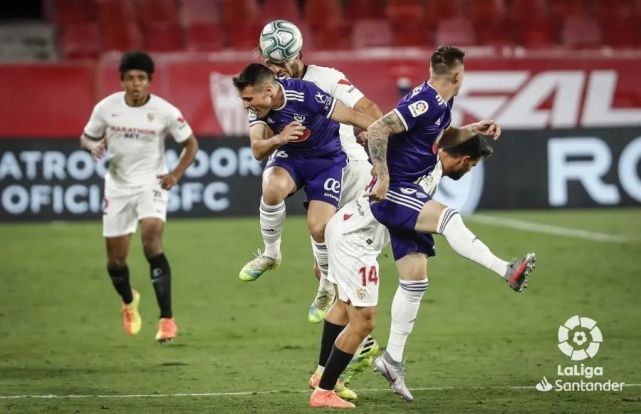 塞维利亚连平热身，确保球员回归综合