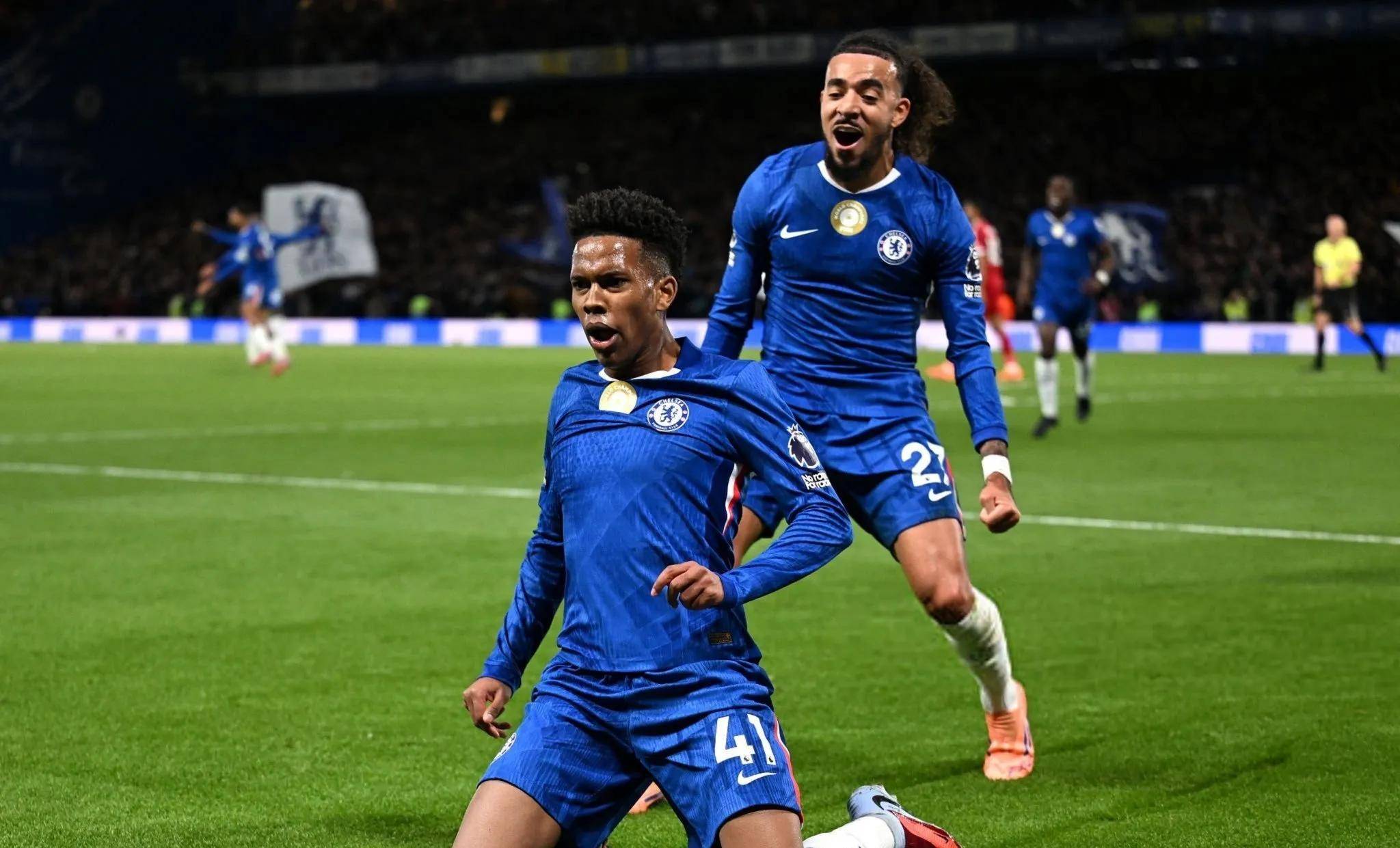 桑德兰主场击败利物浦,豪取分 桑德兰主场击败利物浦,豪取分