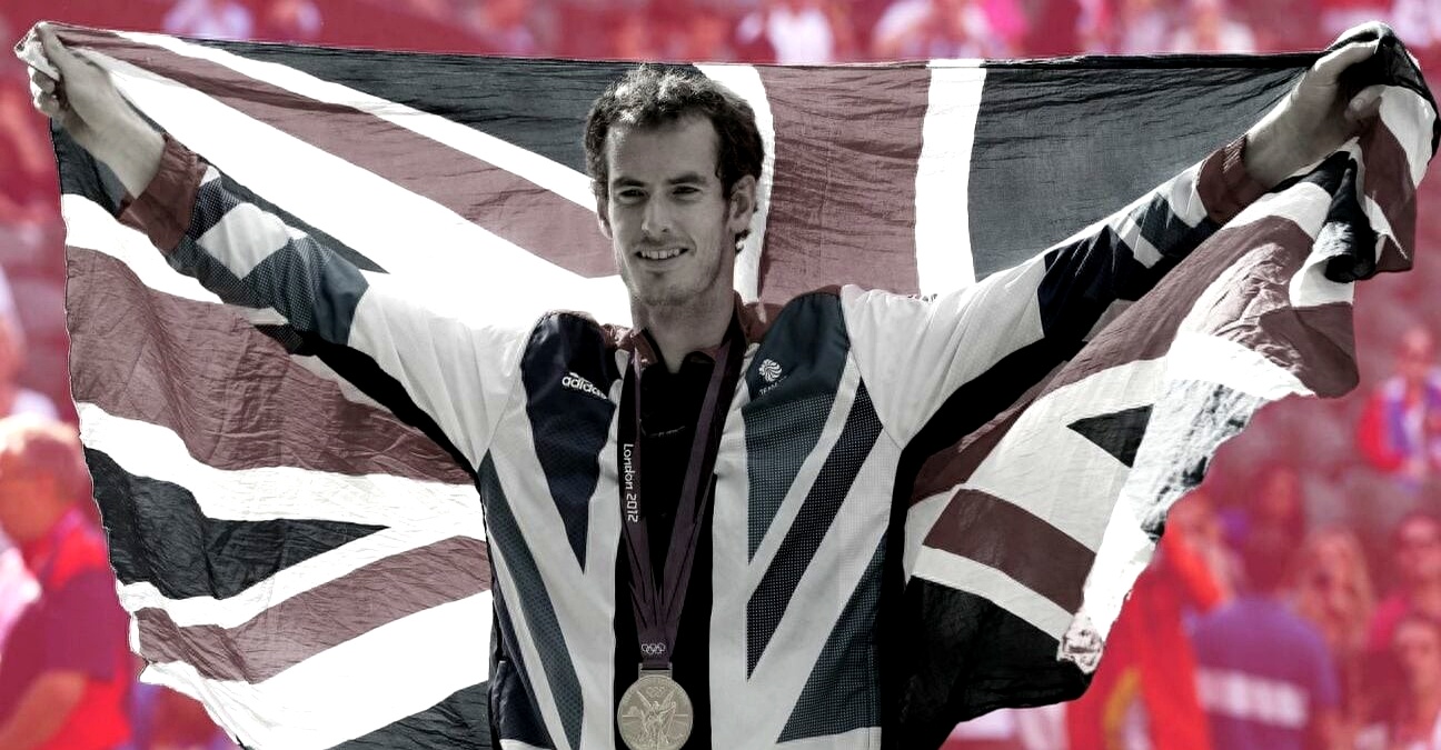 温网险胜年终总决赛，穆雷统治全场