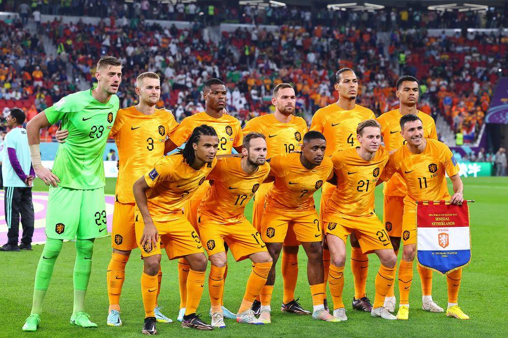 荷兰队战胜乌克兰队晋级八强 荷兰队战胜乌克兰队晋级八强