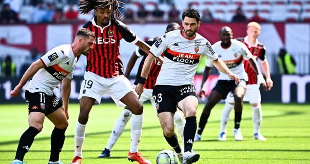 尼斯全队发力客场击败对手 尼斯全队发力客场击败对手