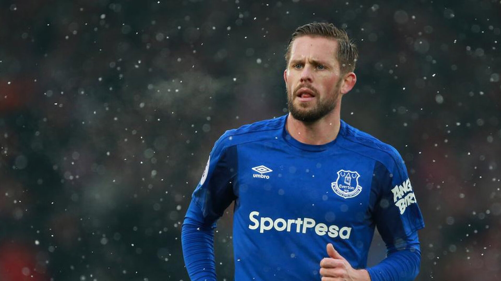 北京队对阵山西队，小贾伦成为全场焦点