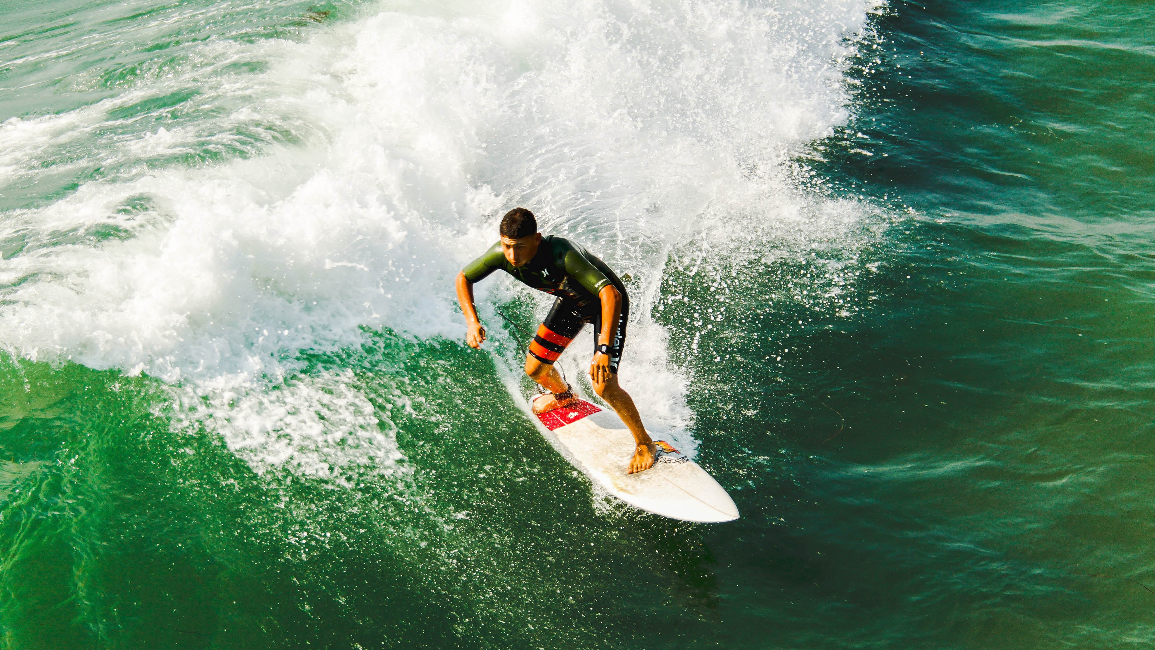 当神话照进现实，希腊式团队足球如何轻取美国，贝林厄姆的胜利哲学